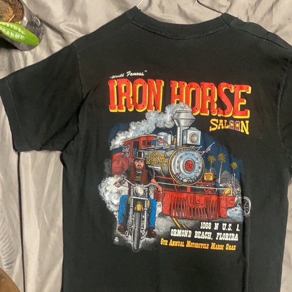 Fruit of the Loom Other - VTG ‘Iron Horse Saloon’ biker pocket tee